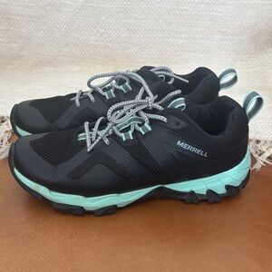 Merrell Women's Black and Mint Athletic Shoes